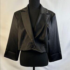 Sophisticated Black Women's Suit Jacket